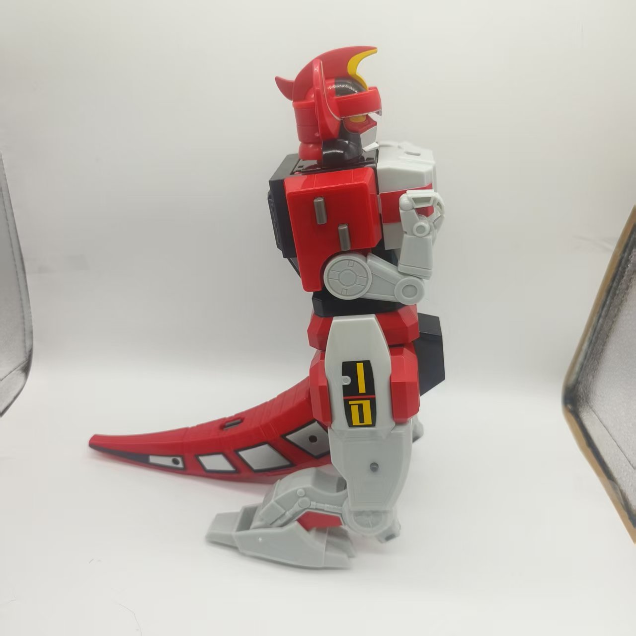Playmates MMPR Re-Ignition 5-e - Model Kit Megazord avis et prix